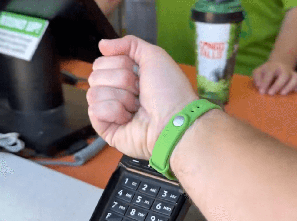 san antonio zoo cashless wearable band