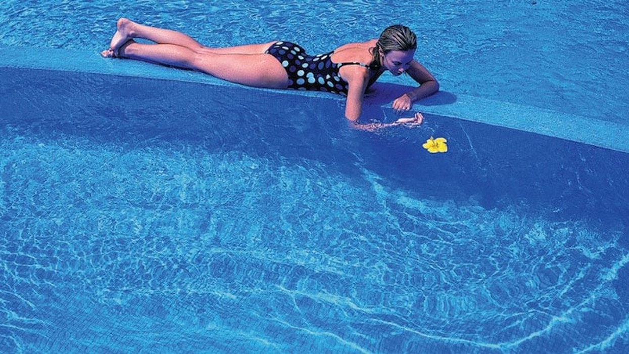 Sandy Lane Cloward H2o infinity-edge