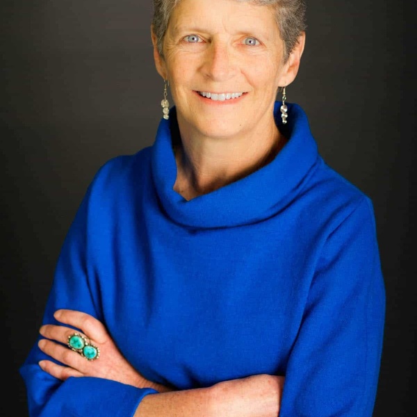 Sarah Sutton blooloop 50 museum influencer