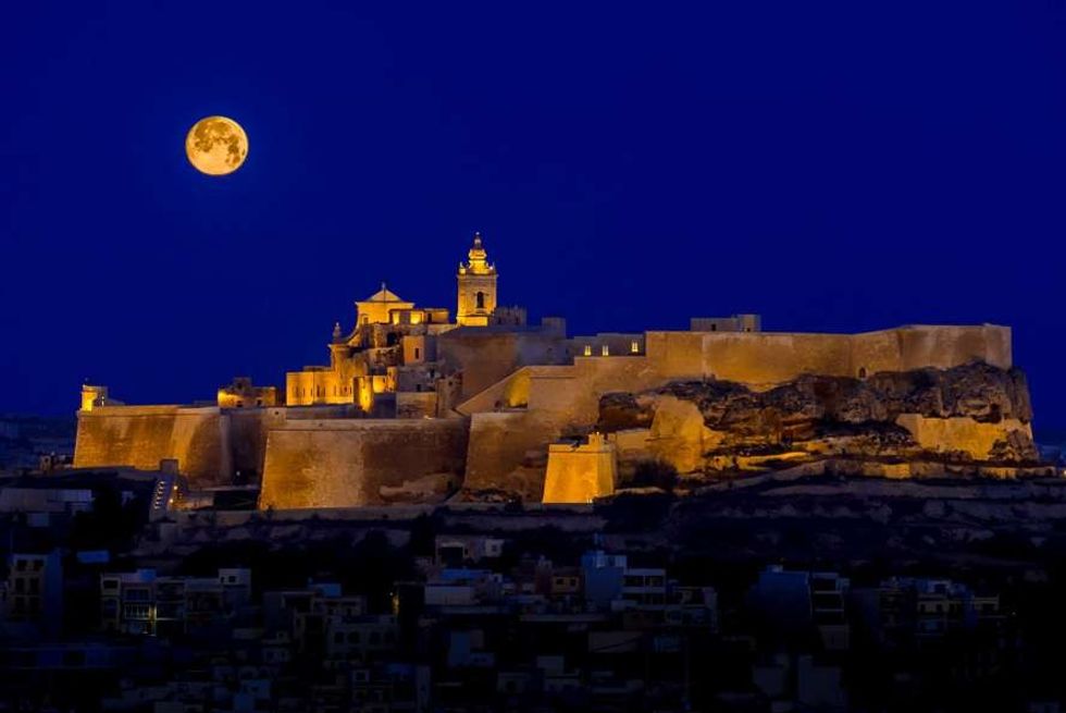 Sarner celebrates as Gozo's Cittadella named 'Entertainment Venue of the Year'