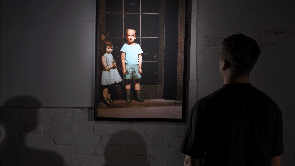 screamfest house of curses haunted art gallery