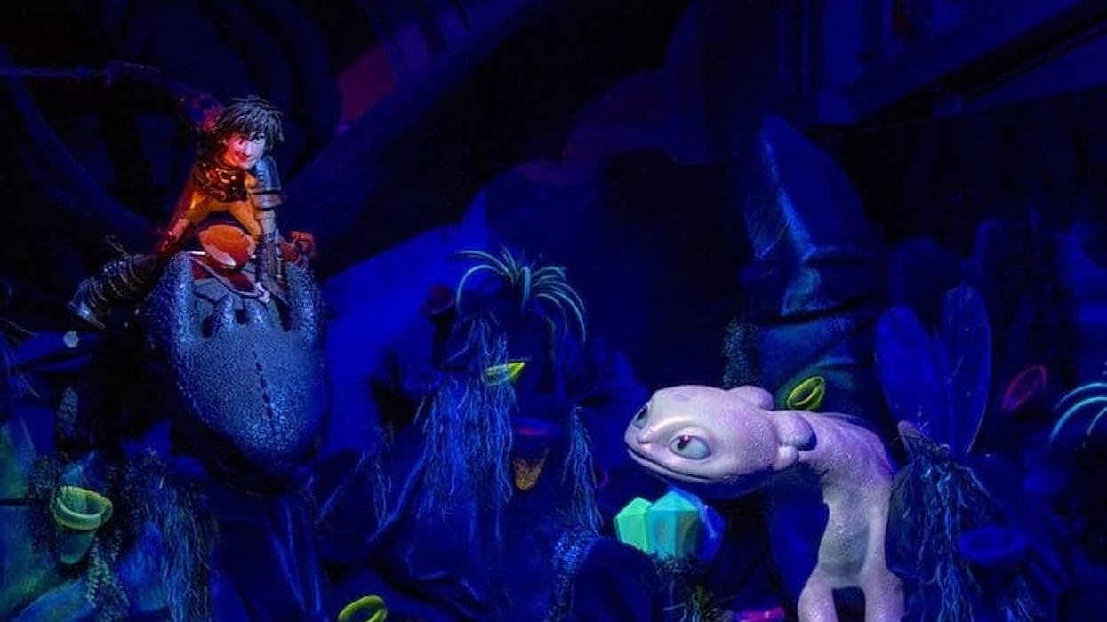 Scruffy-Dog-Light-Fury-How-to-Train-Your-Dragon-The-Hidden-World-Shreks-Adventure-London