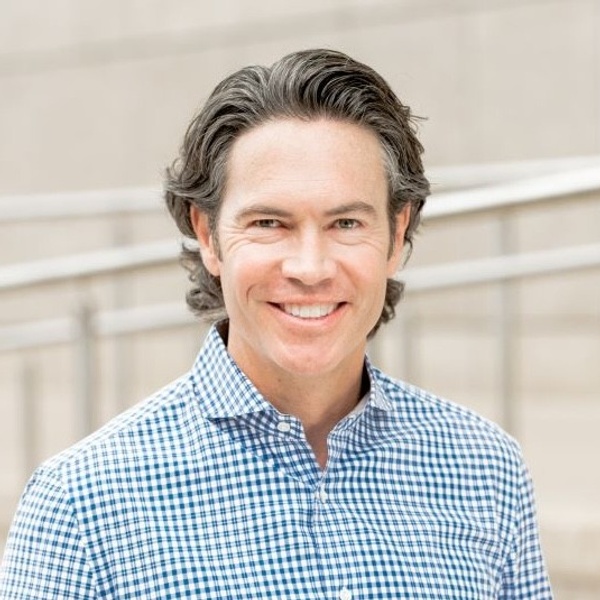 Sean McNicholas headshot