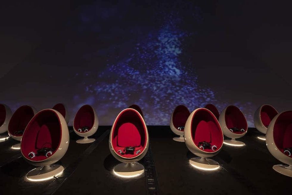 seating pods at VR Gallery_ArtScience Museum