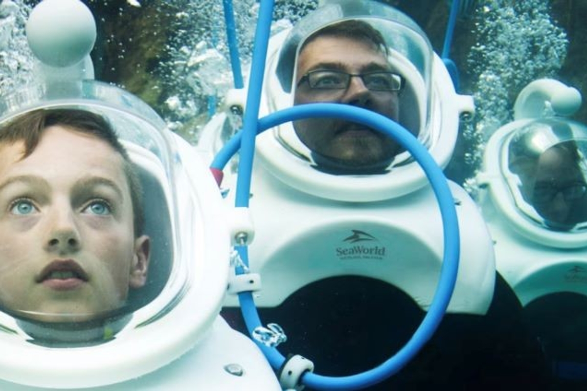 SeaTREK Helmet Diving - visitors