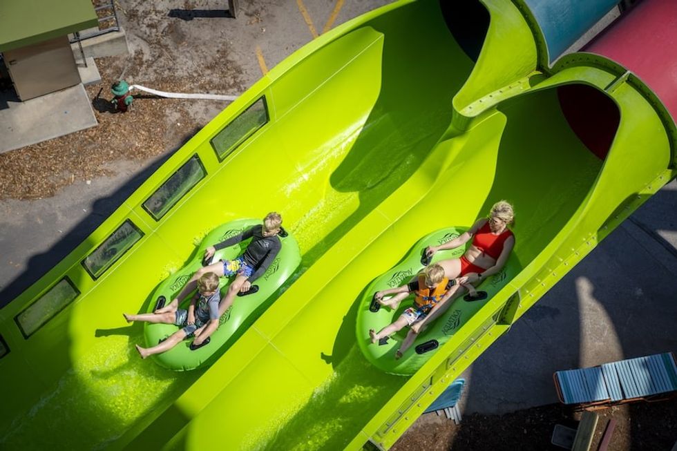 SeaWorld Aquatica Orlando_Riptide Racer_DuelingPIPEline