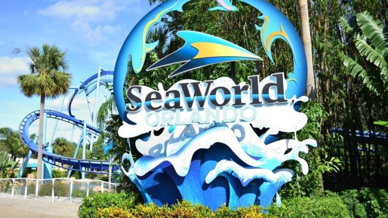 SeaWorld Orlando sign