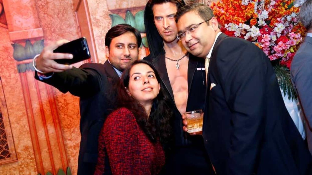 selfie at madame tussauds delhi india merlin entertainments