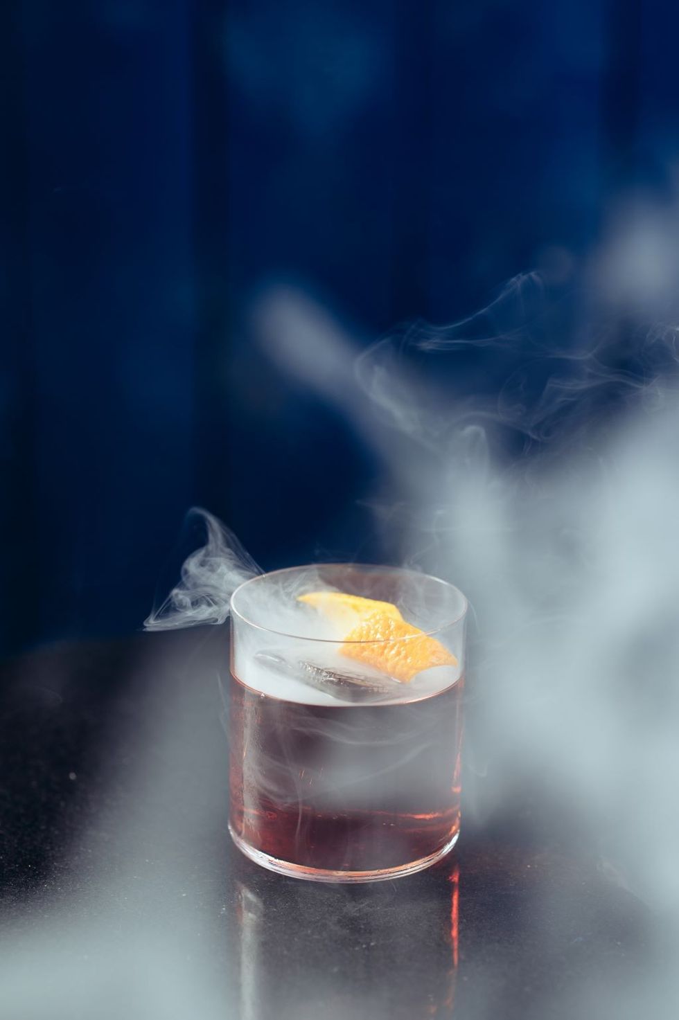 Sensorium - cocktail with smoke