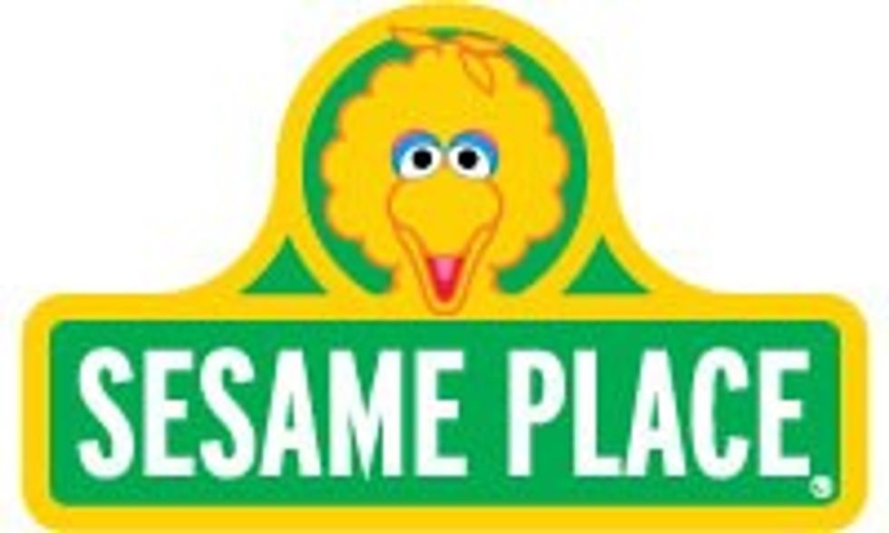 sesame place theme park logo