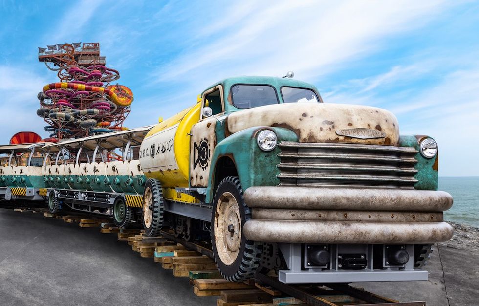 Severn Lamb transport water park