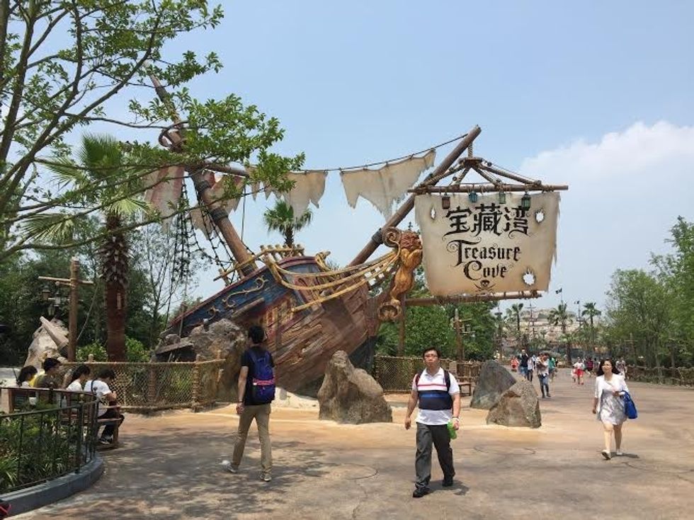Shanghai Disneyland Treasure Cove