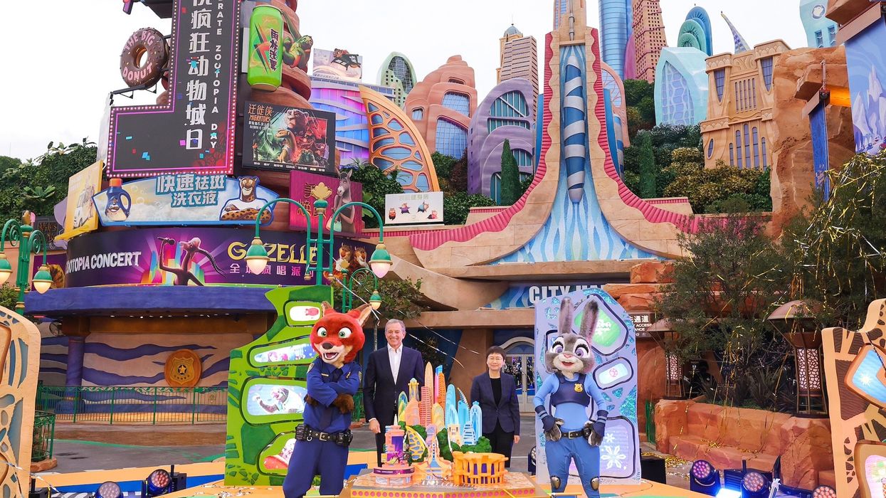 shanghai disneyland zootopia