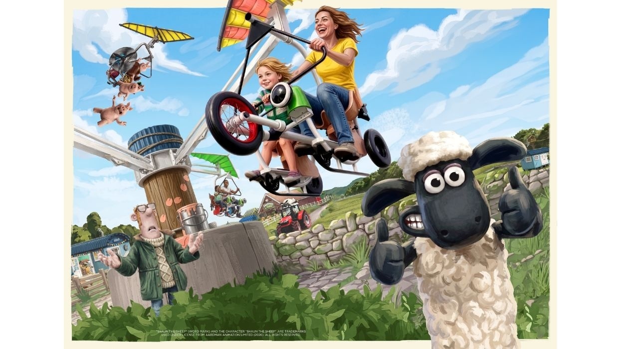 Sheep with thumbs up, people riding an inventive flying machine named 'The Scrap Flyer' at Shaun the Sheep Land, Skånes Djurpark