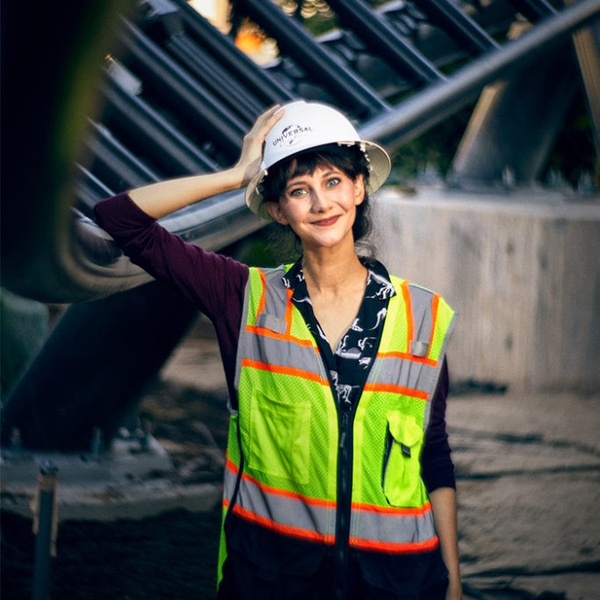 Shelby Honea headshot