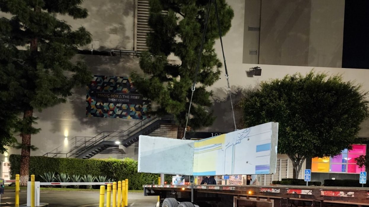 Shipping Monster Berlin Wall