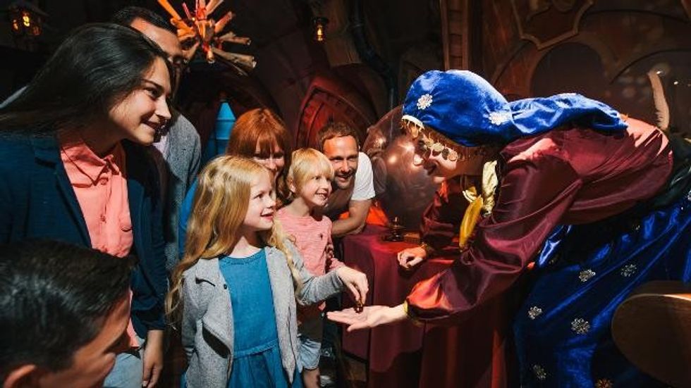 shreks adventure london fortune teller