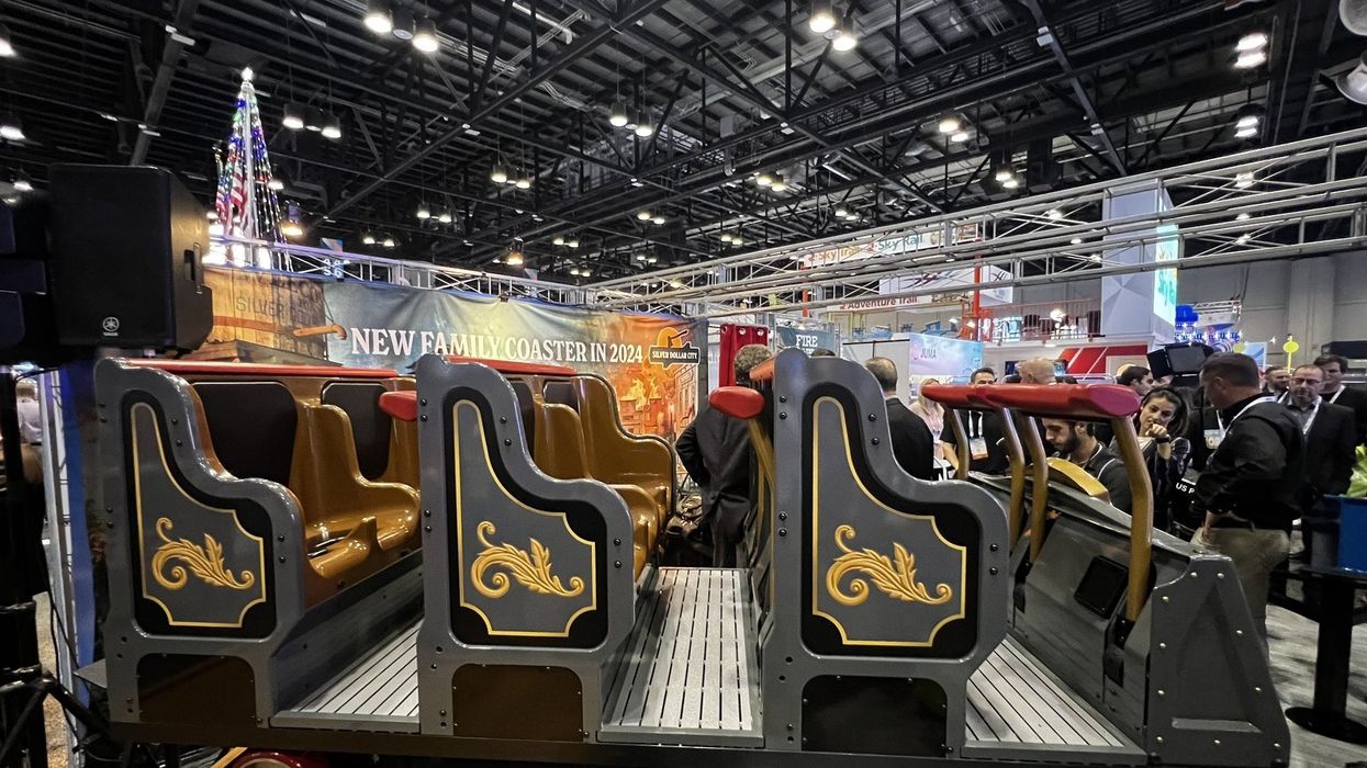 silver dollar city fire in the hole ride vehicle