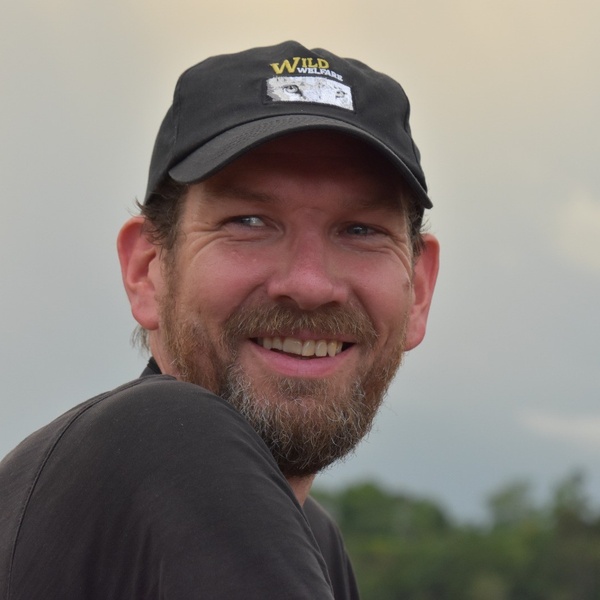 Simon Marsh headshot