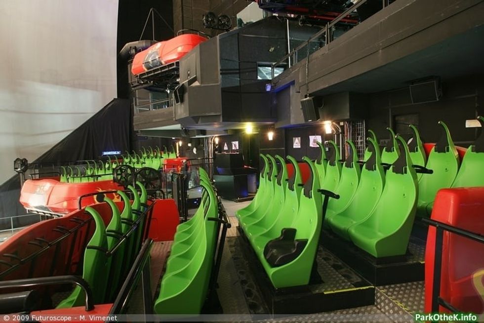 Simworx Cobra Arthur Adventure Futuroscope Theatre