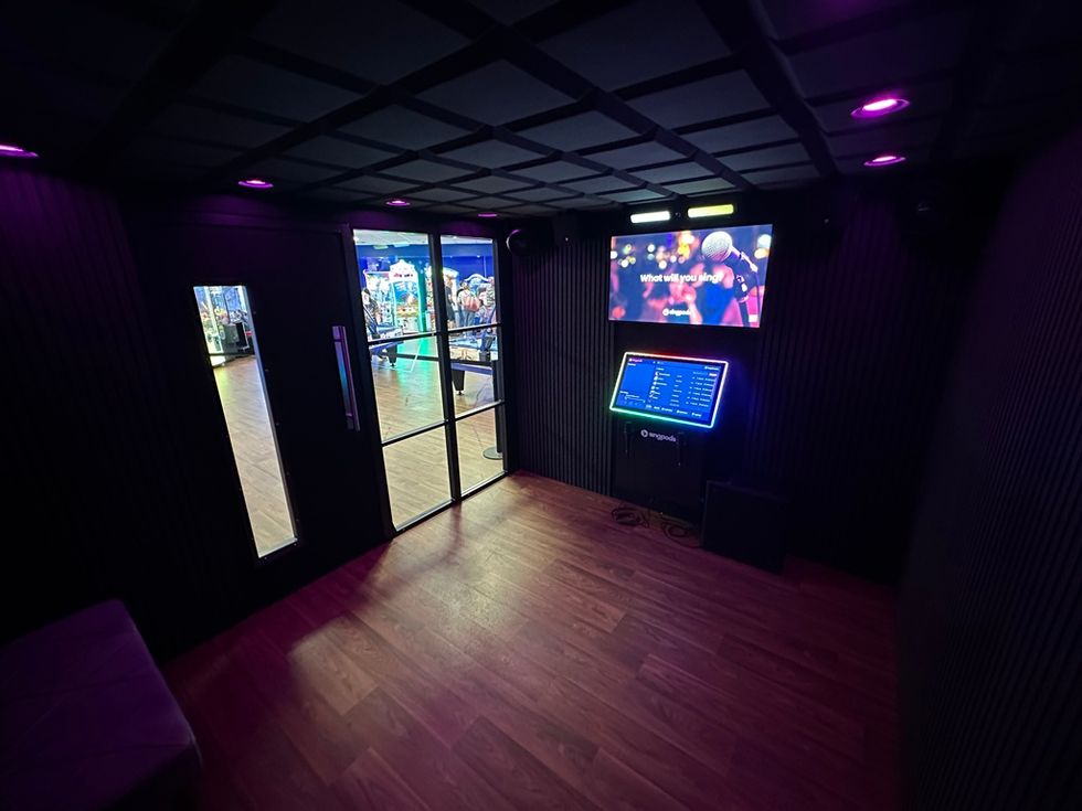 SingPod Boxpod 3000 inside