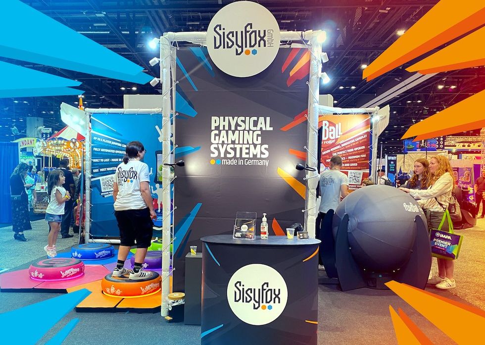 SisyFox IAAPA booth