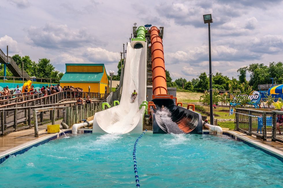 six flags america hurricane harbor