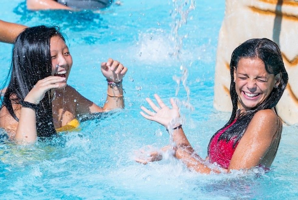 six flags calypso springs