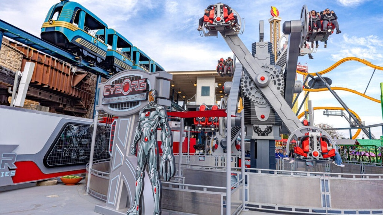 six flags fiesta texas dc universe