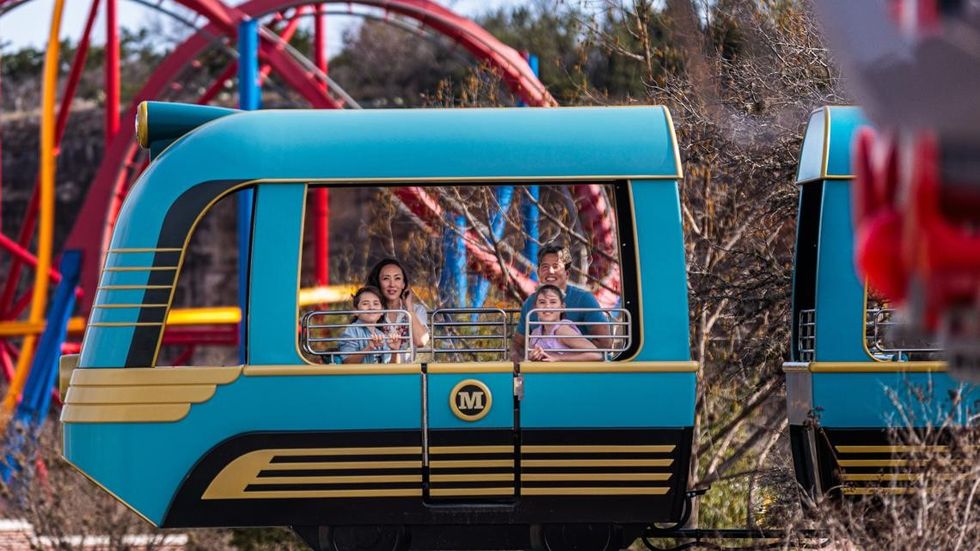 six flags fiesta texas dc universe