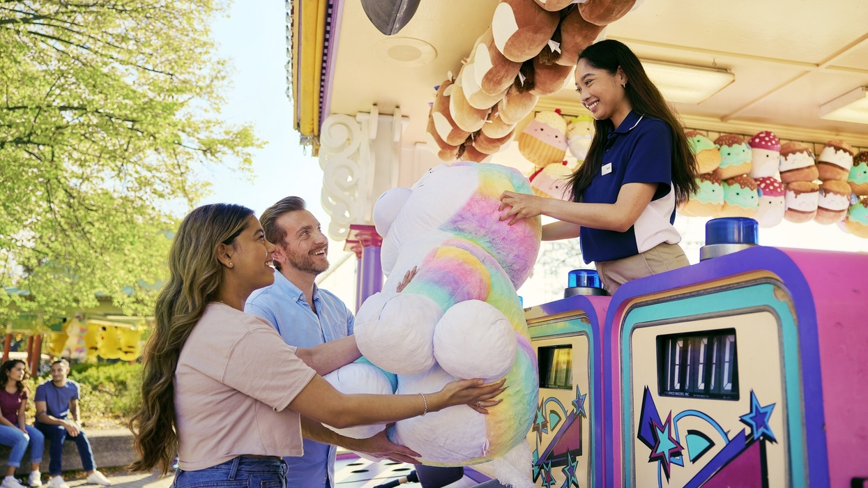 Six Flags game staff