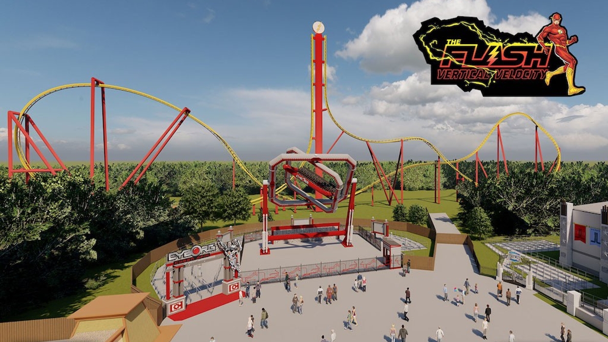 Six Flags Great Adventure THE FLASH Vekoma