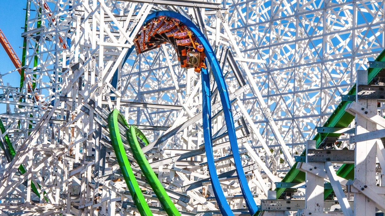 Six Flags Magic Mountain roller coaster