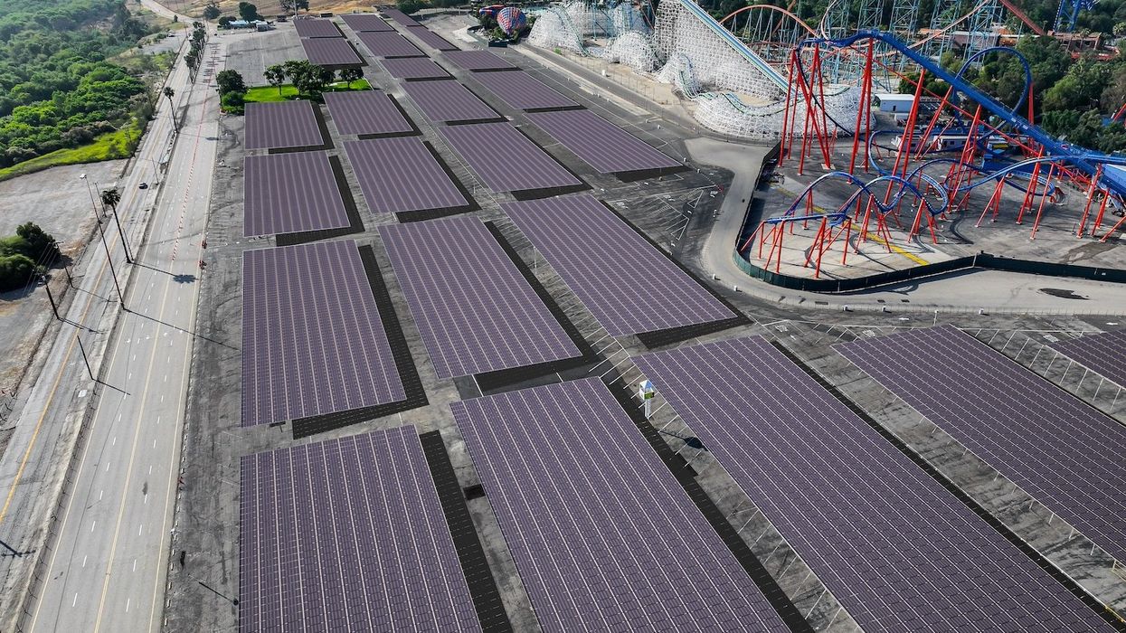 six flags magic mountain solar project