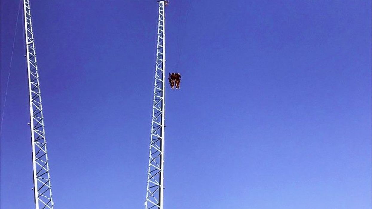 sky sled six flags magic mountain