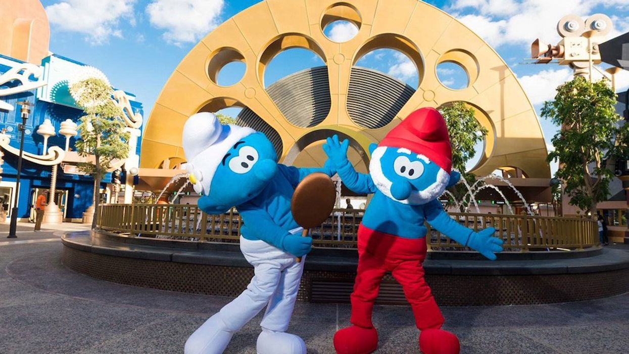 Smurfs - Motiongate Dubai Rainbow