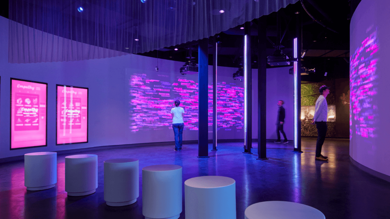Social Lab - immersive technology on museum floor