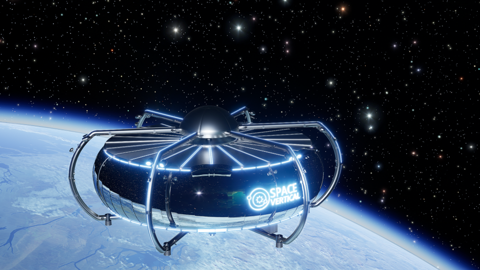 Space Vertical Camp - spaceship in space