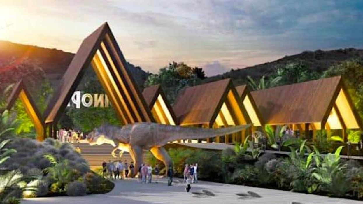 spain dinosaur theme park