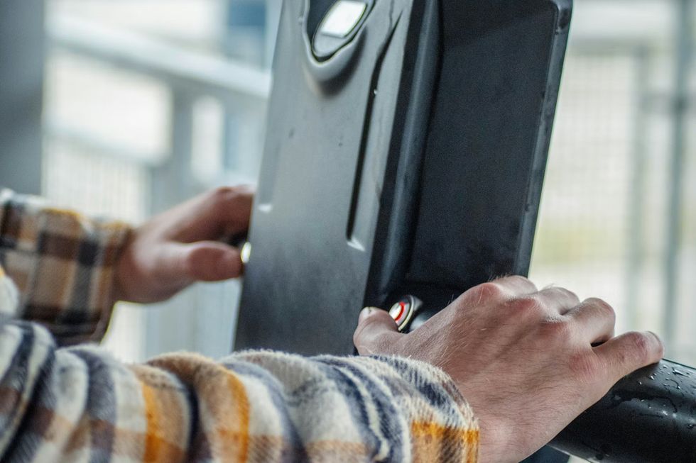 SPIKE\u00ae Add-ons handle with buttons