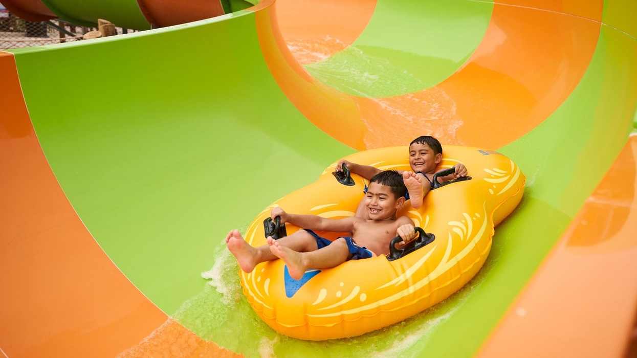 splash island hurricane harbor arlington