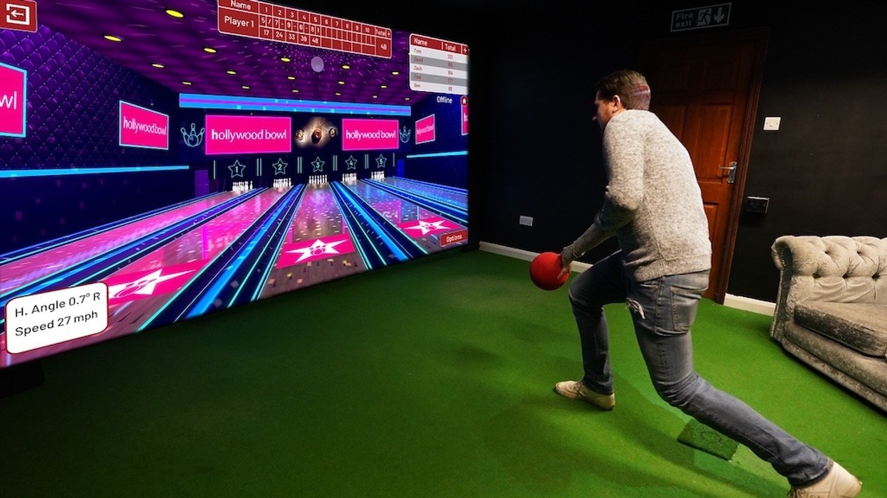 Sports Simulator Party Bowling