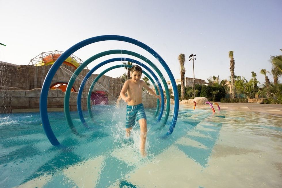 Spray-Park-at-Splashers-Lagoon hotel water parks