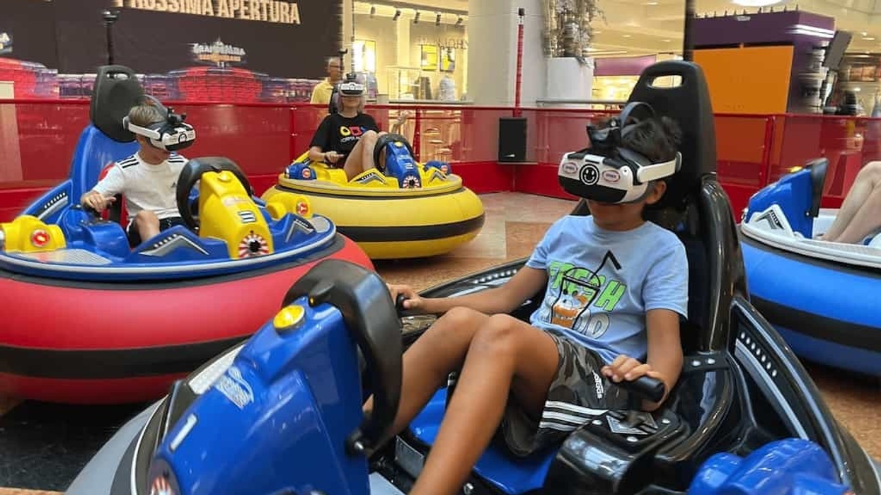 Spree VR bumper cars verona mall
