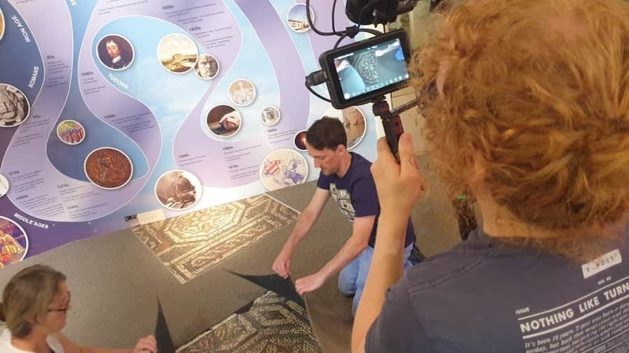 Squeaky Pedal filming Gloucester Looking Up