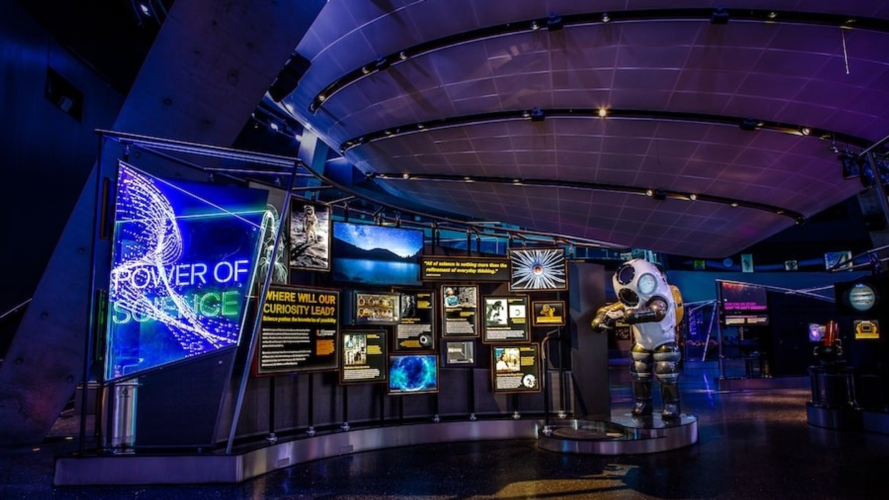 Squint/Opera_Power of Science Frost Museum