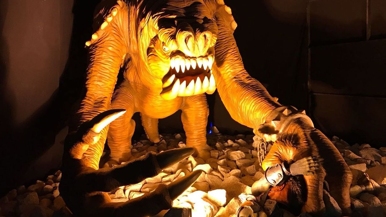 star wars exhibition fans strike back