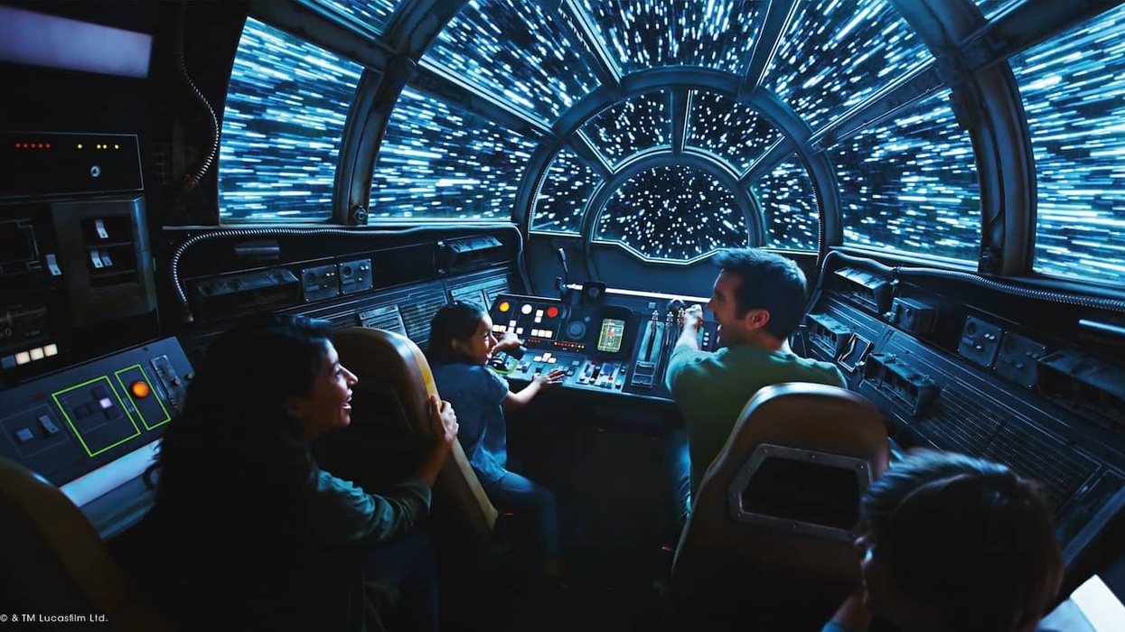 Star Wars: Galaxy's Edge Millennium Falcon
