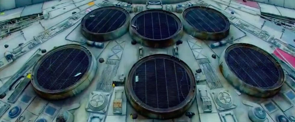 star wars land millennium falcon detail