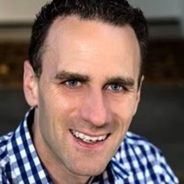 Stephen Siercks headshot